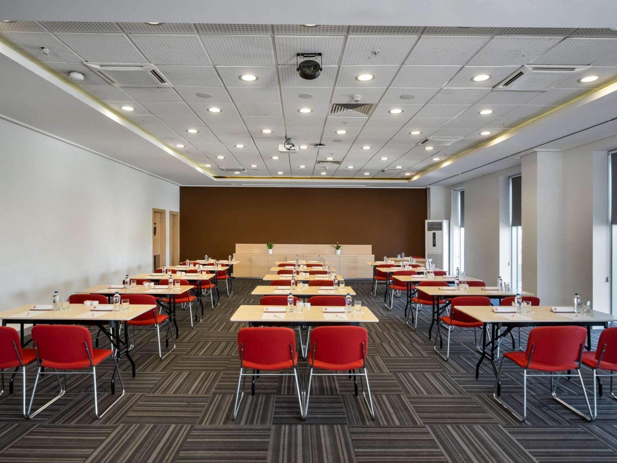 Ibis Adana Ξενοδοχείο Εξωτερικό φωτογραφία